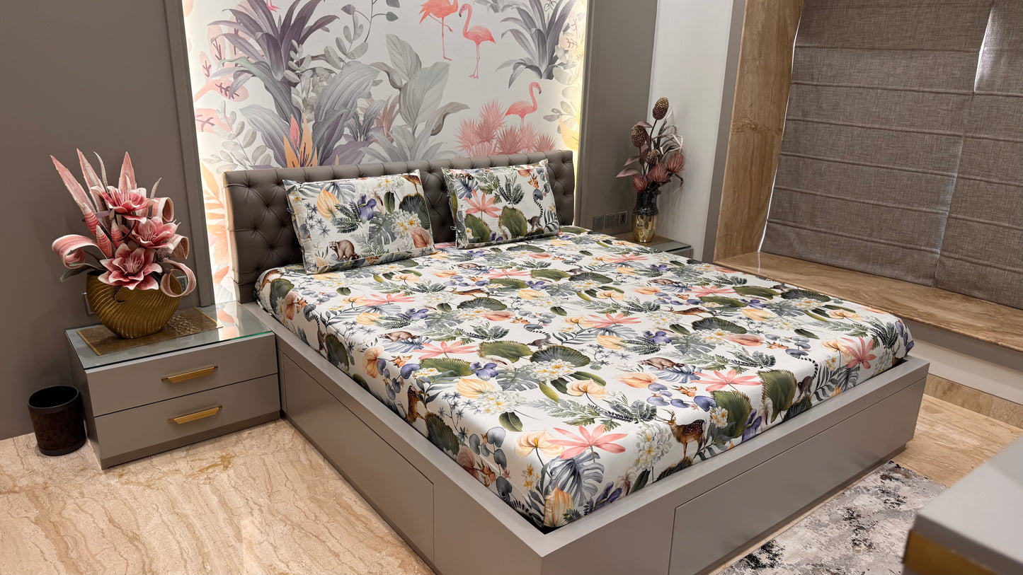 White Floral Cotton King Size Bedsheet Set