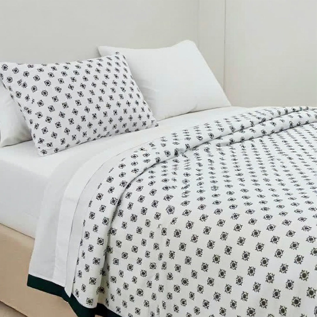 White and Green Geomertical Double AC Dohar