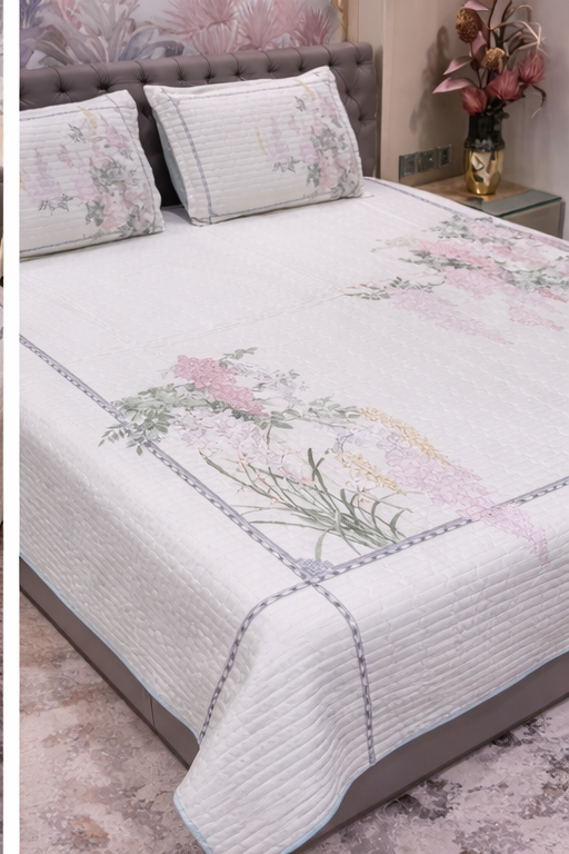 Beautiful Sober Frame Design Digital Bedcover