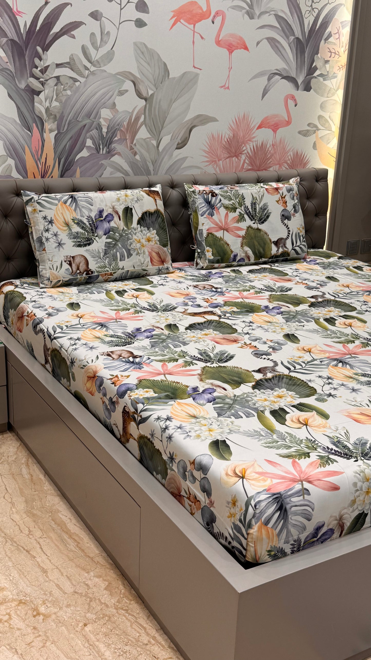 White Floral Cotton King Size Bedsheet Set