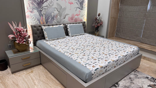 Blue Colour Pure Cotton Widlife Theme Bedsheet