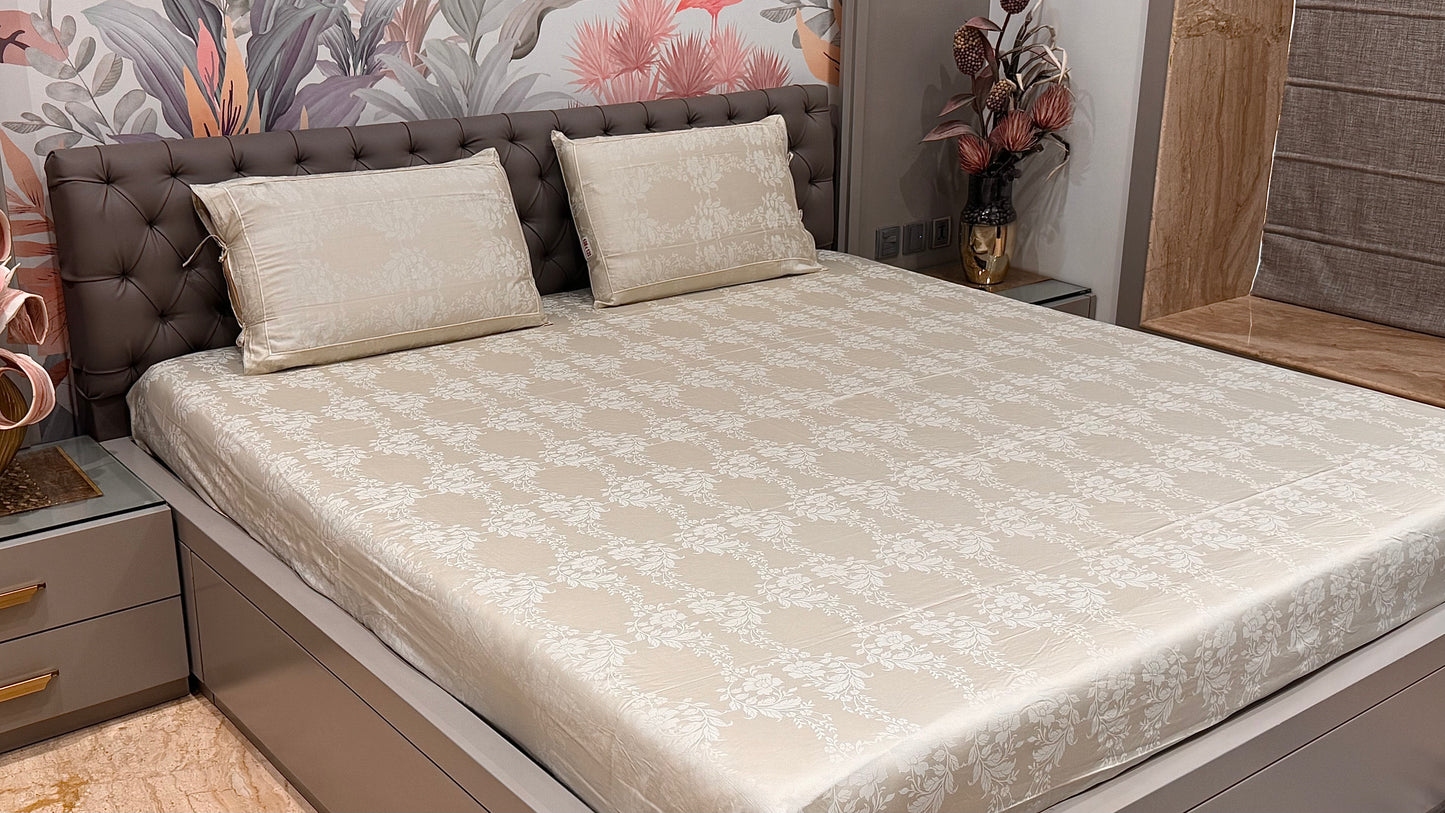 Smooth 300TC Jacquard Print Beige Colour Bedsheet