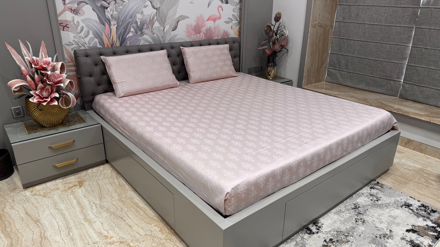 Exclusive 300TC Jacquard Geometric Print Bedsheet