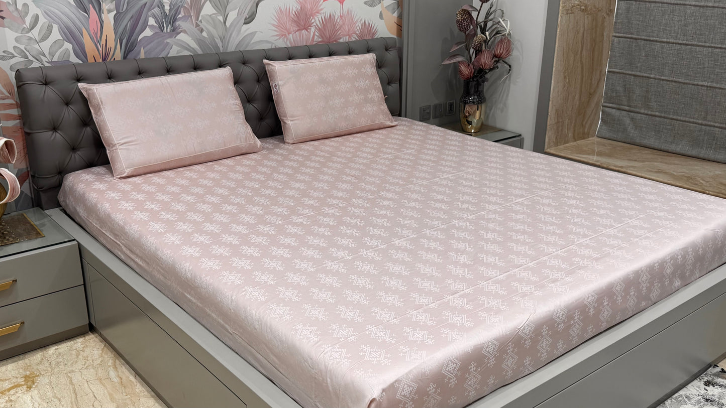 Exclusive 300TC Jacquard Geometric Print Bedsheet