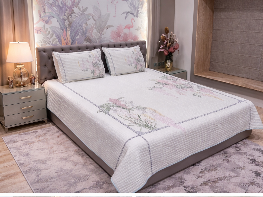 Beautiful Sober Frame Design Digital Bedcover